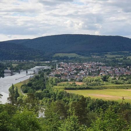 Ferienwohnung 'Burgblick' Wertheim Exteriör bild