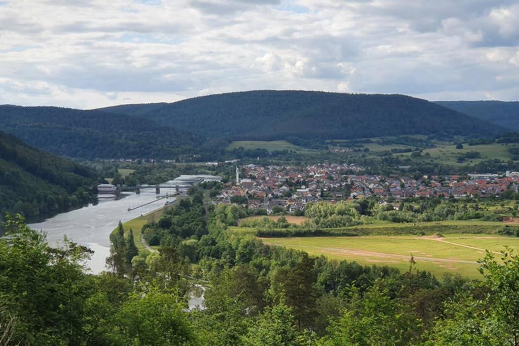 Ferienwohnung 'Burgblick' Wertheim Exteriör bild